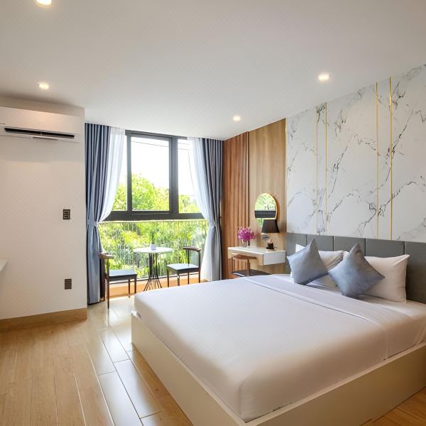 First Studio Hotel Da Nang